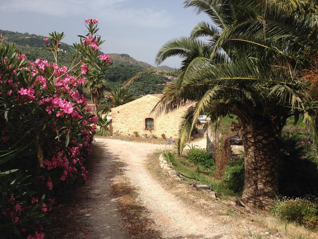 Maison d'hôtes Giardino Di Sicilia à SantʼAgata di Militello Extérieur photo